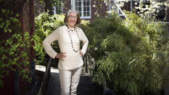 forskaren och barncancerl&auml;karen Ingrid &Oslash;ra som ska f&aring; ett stipendium av Barncancerfonden f&ouml;r sin l&aring;nga och stora g&auml;rning f&ouml;r forskningen om barncancer.