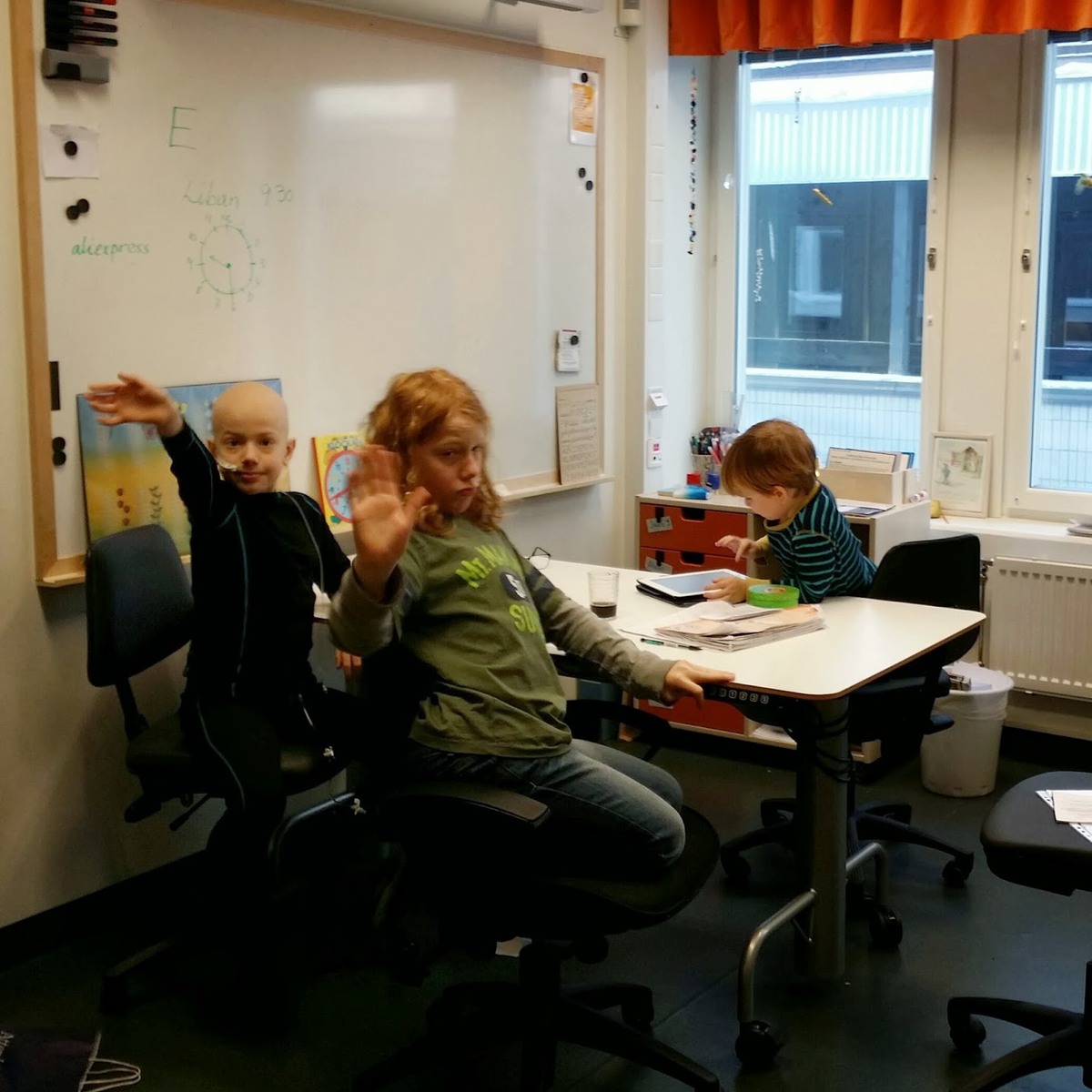 Syskonen p&aring; sjukhusskolan